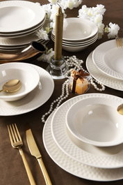 Hermia Vajilla de 24 Piezas en Porcelana Color Crema
